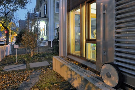 Polycarbonate house in Cambridge by Manfredo di Robilant